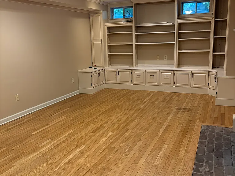 15 Ridgewood Ave — Photo 38