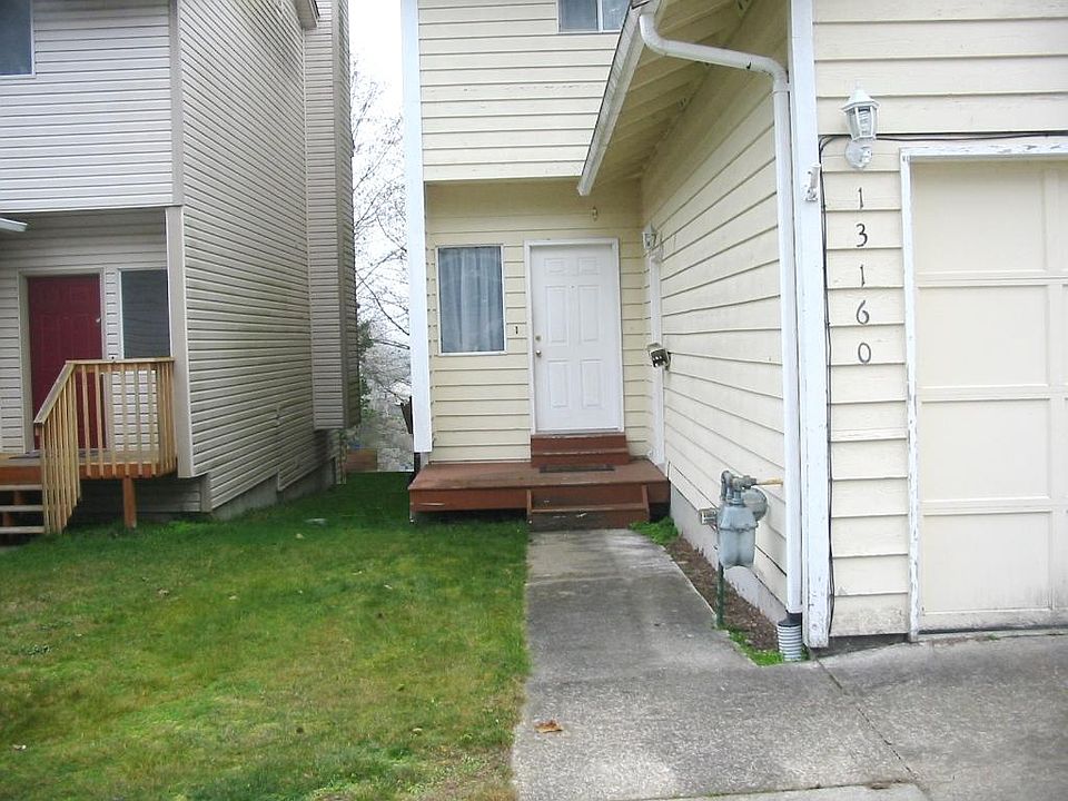 1st image of 13160 Lakeridge Cir NW