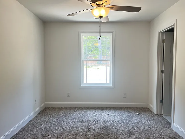 48 Cave Springs Rd — Photo 9