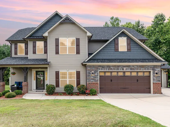 66 Northcliff Ct, Clayton, NC 27527