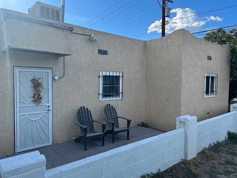 708 Mountain Rd NE — Photo 15