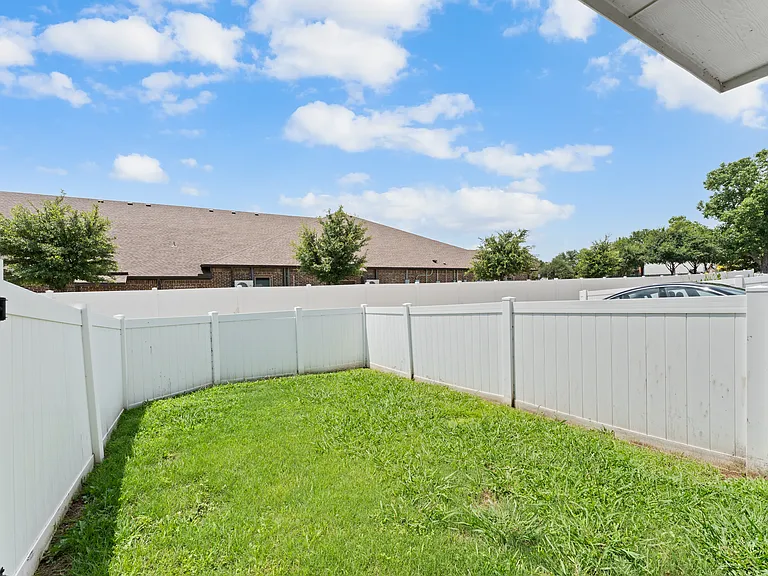 1218 Chattahoochee Dr — Photo 18