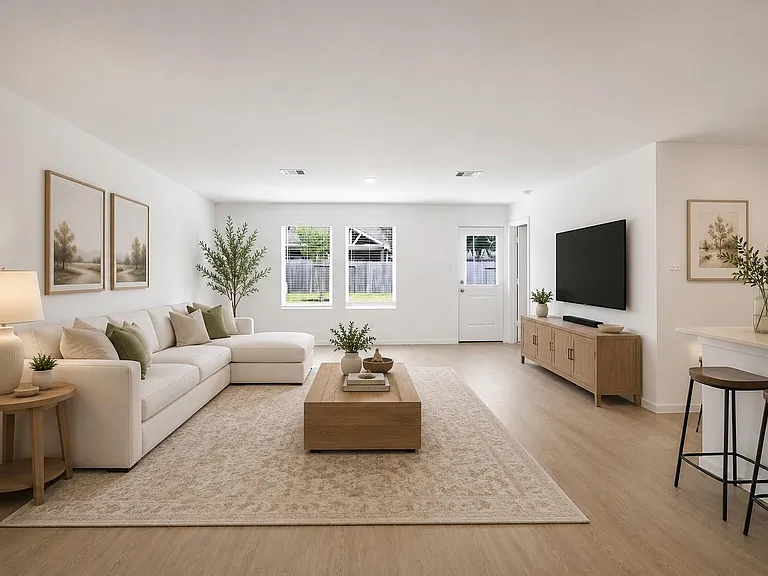 245 Douglas Hills Dr — Photo 3