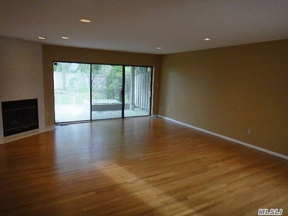 2nd image of 84 The Gln