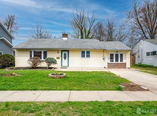 174 Winthrop Rd, Edison, NJ 08817
