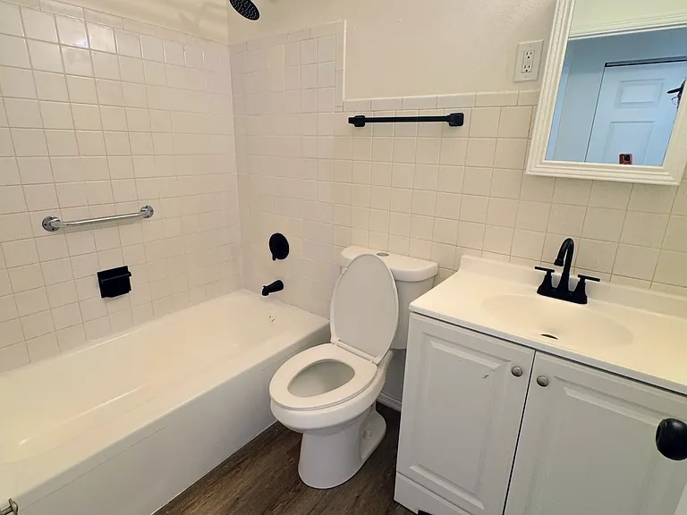 11755 Old Halls Ferry Rd — Photo 16