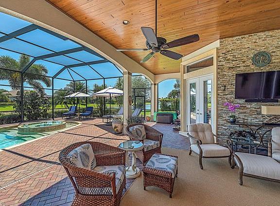 3rd image of 5852 Bromelia Ct