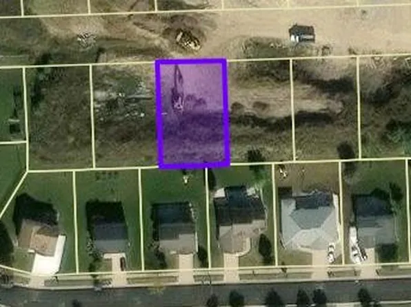 301 Michelle Ln, Cottage Grove, WI 53527