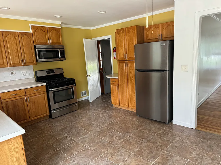 34 Baltusrol Rd — Photo 12