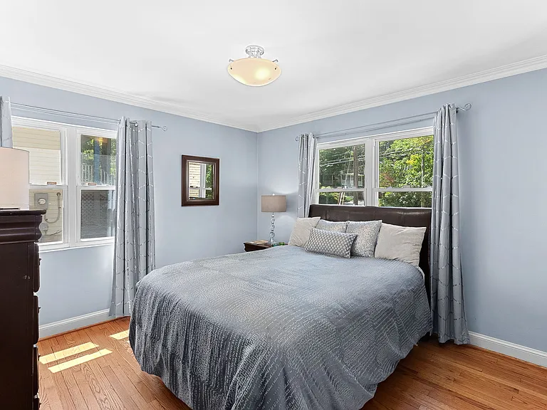 8909 2nd Ave — Photo 34