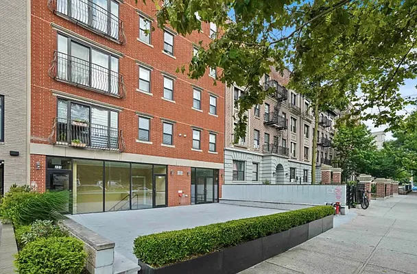 Rented by Daniel Gale Sotheby's International Realty | media 28