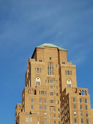 Sold by Sotheby's International Realty | media 3