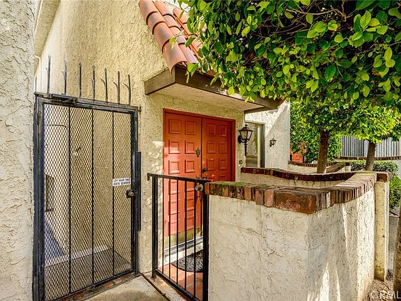4th image of 300 N Isabel St APT 10