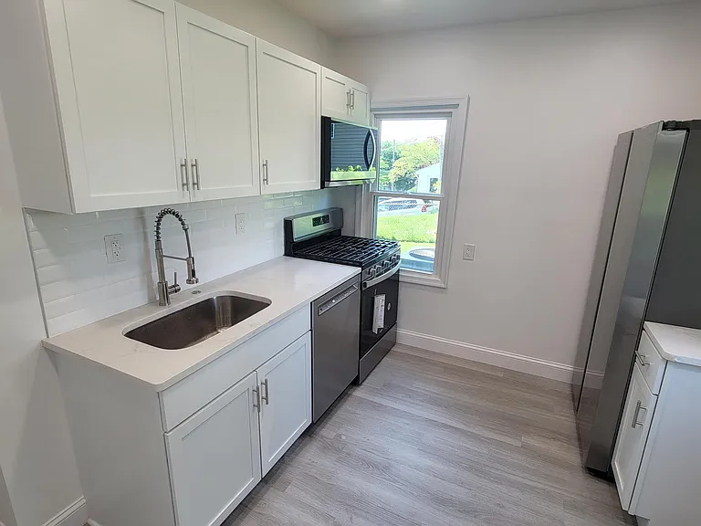 927 Mount Pleasant Ave — Photo 10