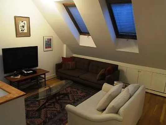 Rented by Corcoran | media 26