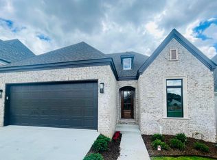 103 Mergeron Ct, Little Rock, AR 72212