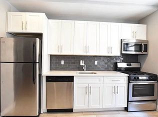 304 W 98th St #2, New York, NY 10025