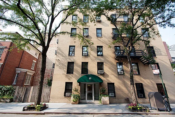 Sold by Marc Meir, LREB | media 24