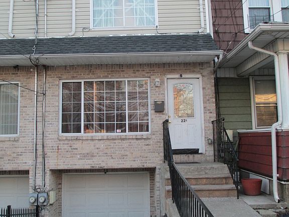 2nd image of 26 Crittenden Pl