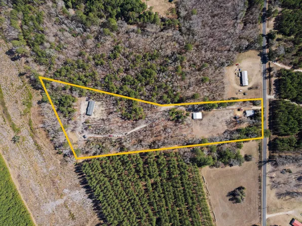 371 Rhode Dr, Cottageville, SC 29435
