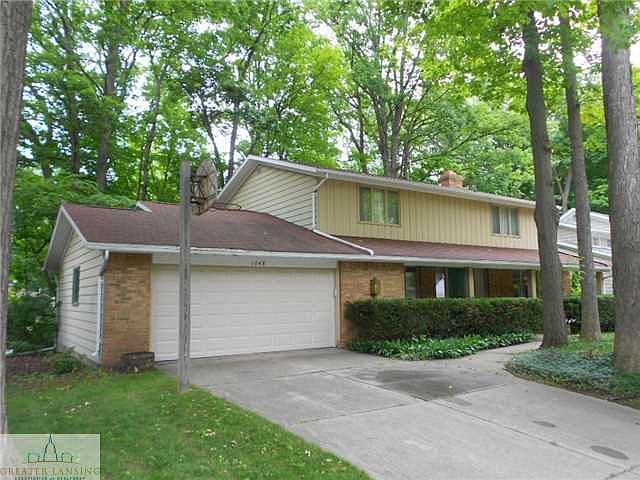 1st image of 1048 E Whitman Dr