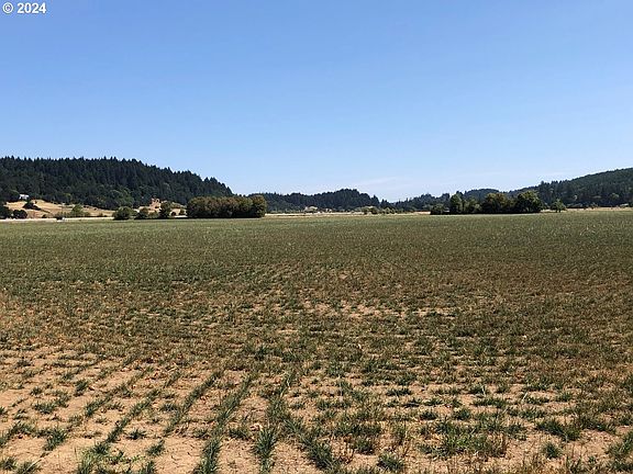 2nd image of 24655 Yamhill River Rd