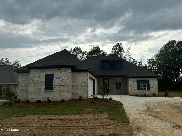 108 Porter Rdg, Canton, MS 39046