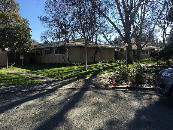 Country-like surroundings