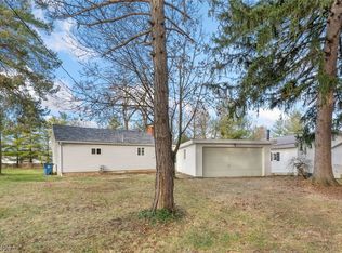 108 Park St, Wellington, OH 44090