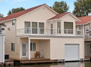 17809 NE Marine Dr #B-3, Portland, OR