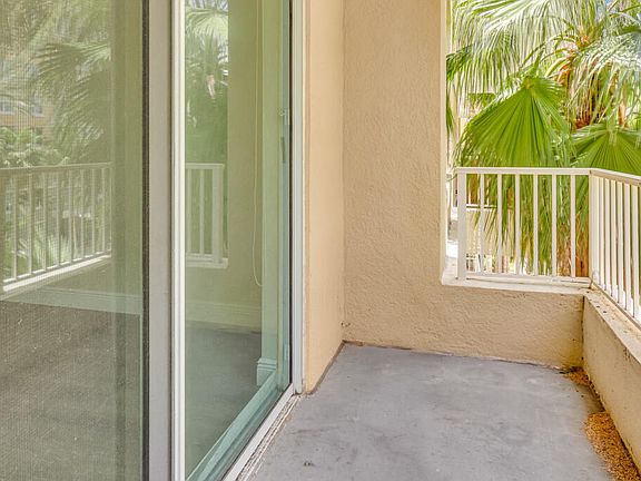 3rd image of 700 E Boynton Beach Boulevard #407