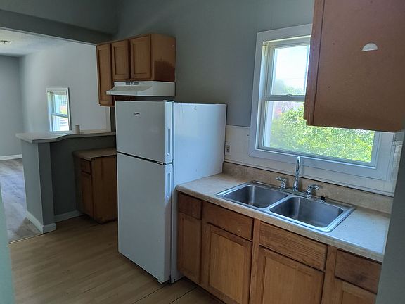5th image of 510 N G St