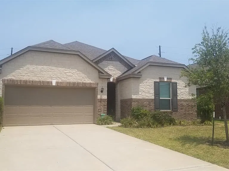 28330 Buffalo Fork Ln — Photo 1