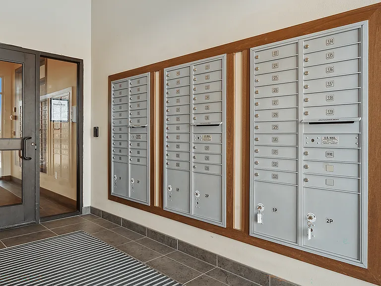 Resident Mail Center