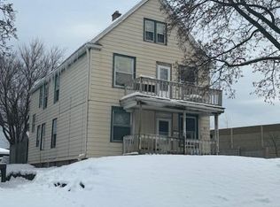 308 S 75th St #310, Milwaukee, WI 53214