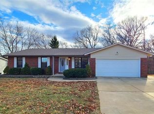 2006 Winter Haven Dr, Imperial, MO 63052