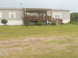 543 Creekside Dr, Folkston, GA 31537