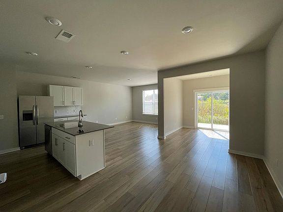5th image of 2140 Nectar Ln