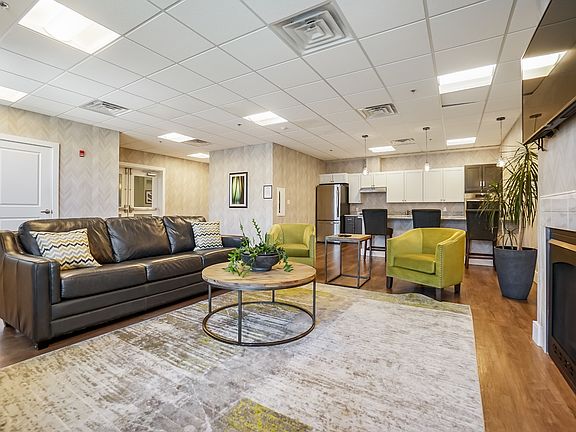 3rd image of 70-92 Boston St #207