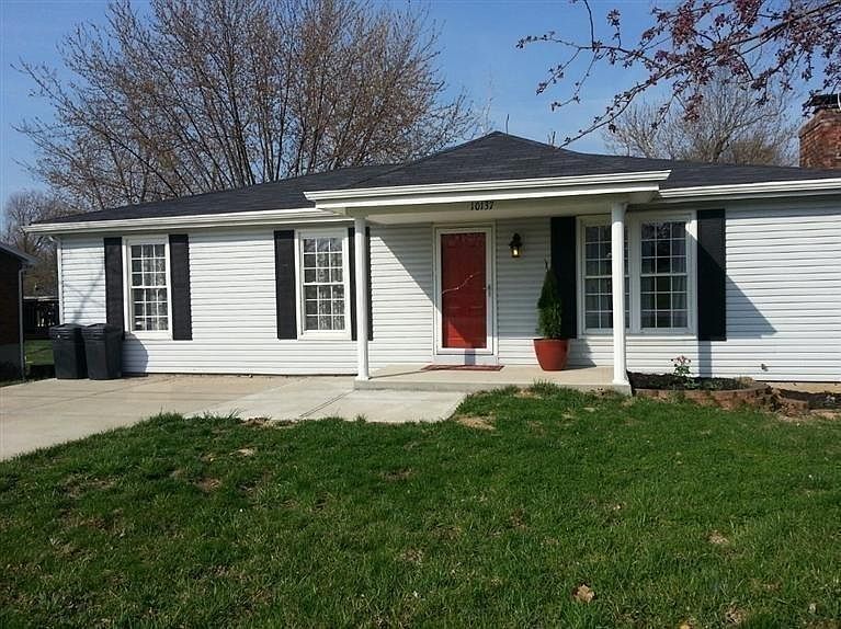 1st image of 10137 Breezy Ln