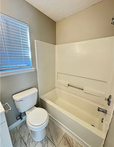 1381 Coalition Cir — Photo 13
