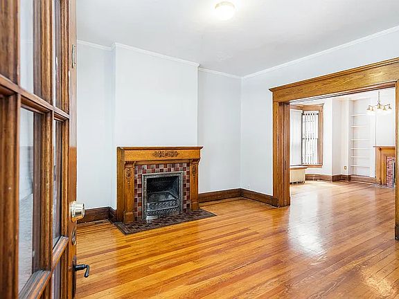 3rd image of 1922 E 14th Ave #1A
