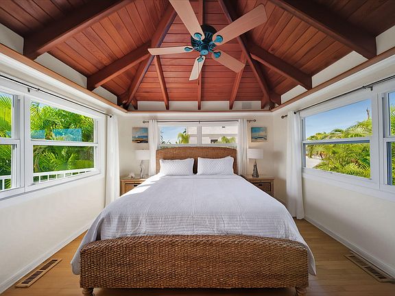 5th image of 2143 Yellowtail Dr