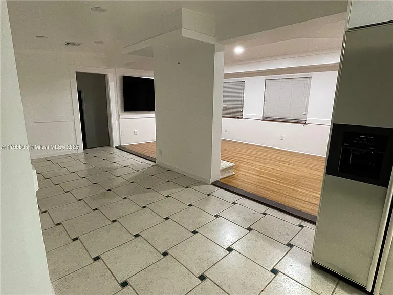 63 NW 51st Ave #63 — Photo 10