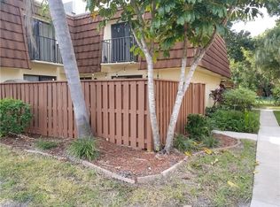 5219 Cedarbend Dr APT 4, Fort Myers, FL 33919