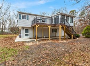 99 Driftway Rd, Howell, NJ 07731