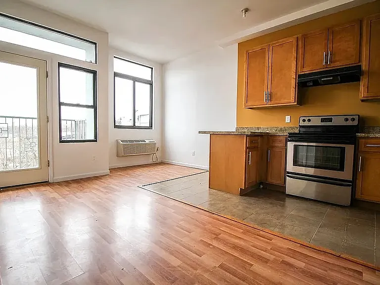 1471 Bushwick Ave #4R — Photo 2