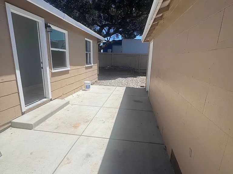 485 Fleming Ln — Photo 18