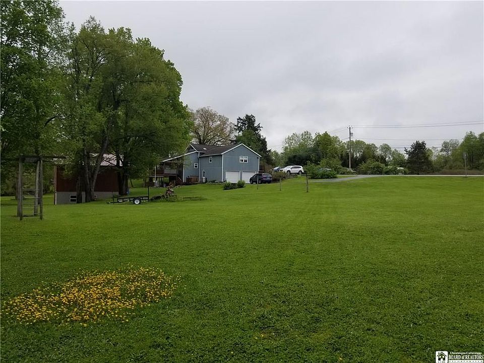 1st image of 1002 Southwestern Dr