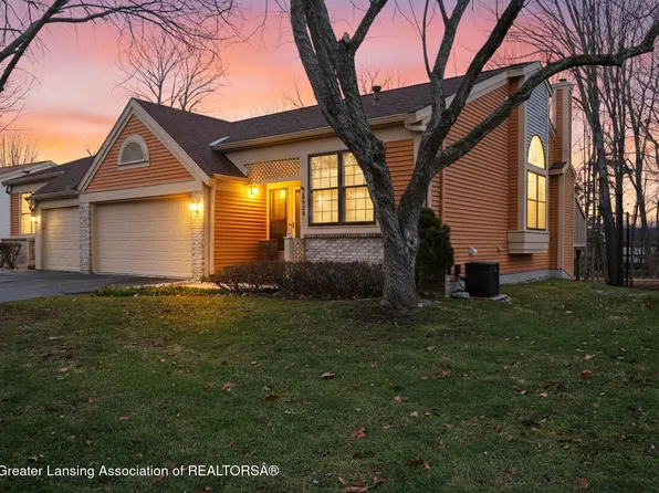 6528 Brook Trl Unit 21, Lansing, MI 48917